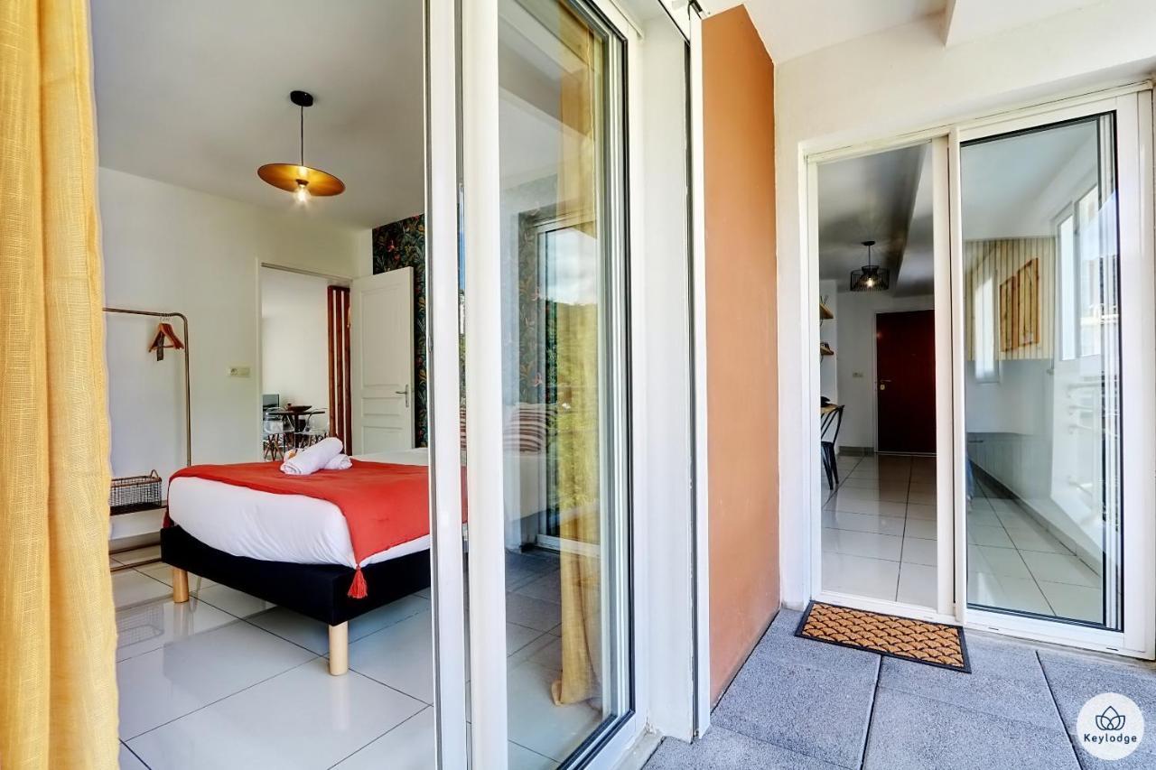 T2 - Iris, Classe 2 Etoiles - Balcon - Proche Centre De Saint-Denis Exterior photo